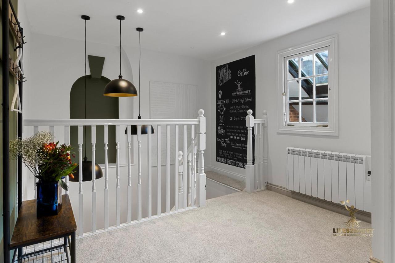 Luxe Courtyard Apartment For 4 Near Exeter City Centre Exterior foto